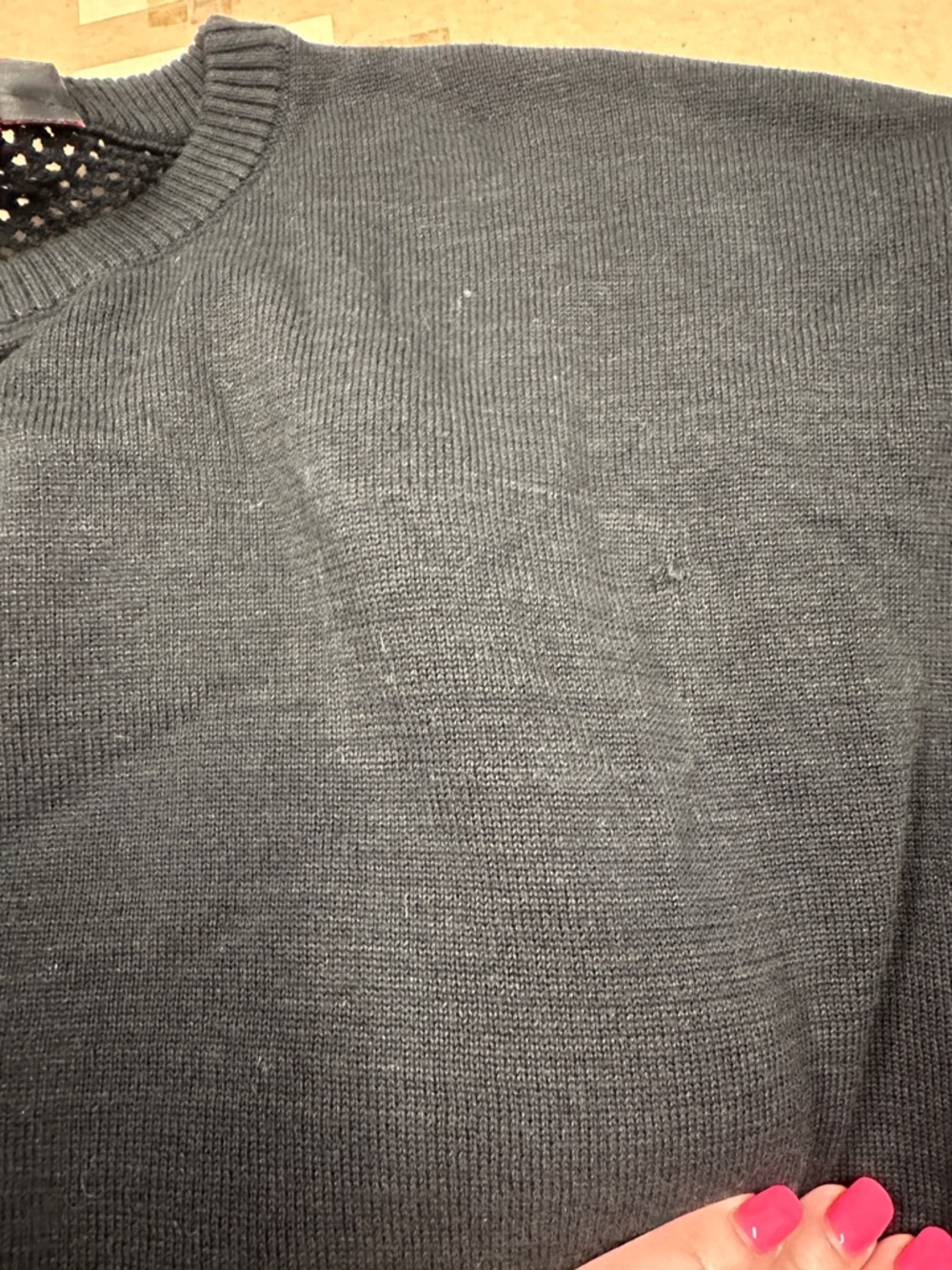 Happy Sheep round neck sweater
Size small - Picture 10 of 10
